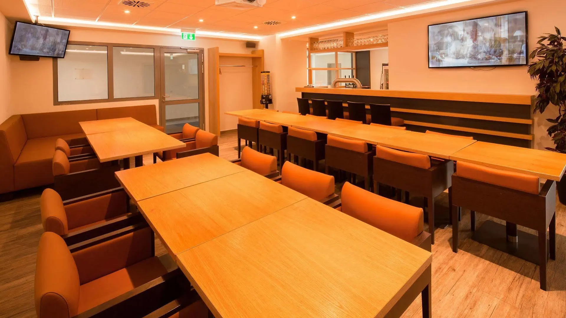 Sporthotel Hamburg By Jufa Hotels 3*,  Germany